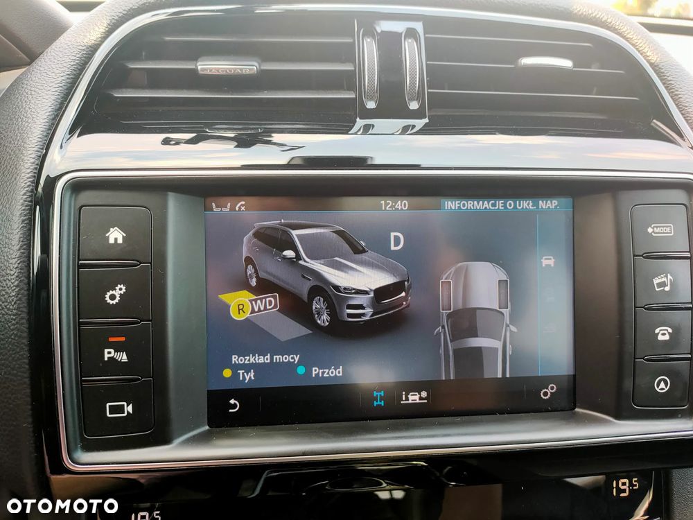 Jaguar F-Pace 2.0 i4D AWD Prestige - 12