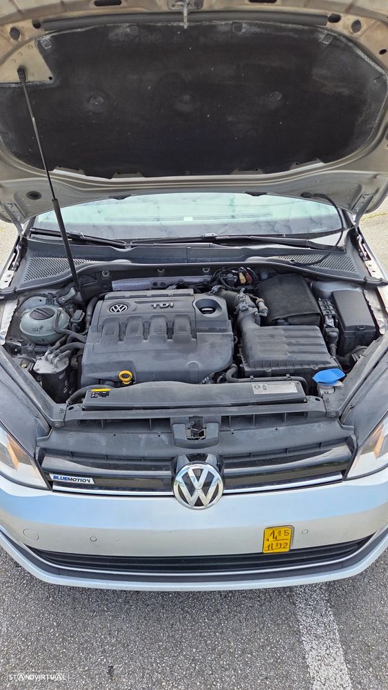 VW Golf 1.6 TDi BlueMotion Confortline - 14