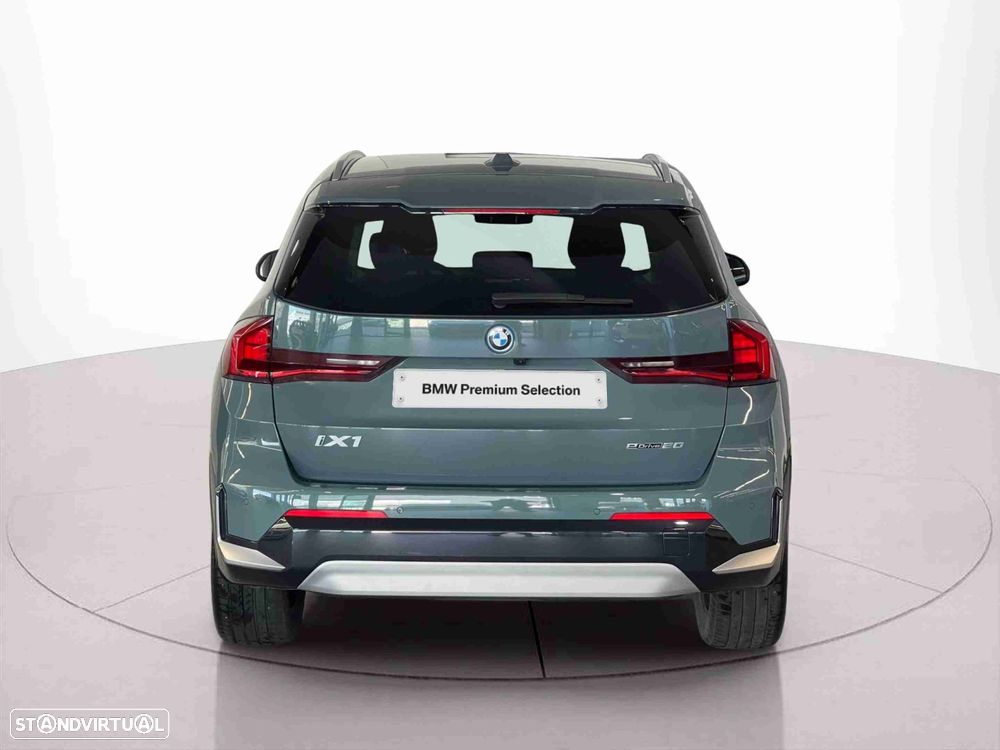 BMW iX1 eDrive20 - 4