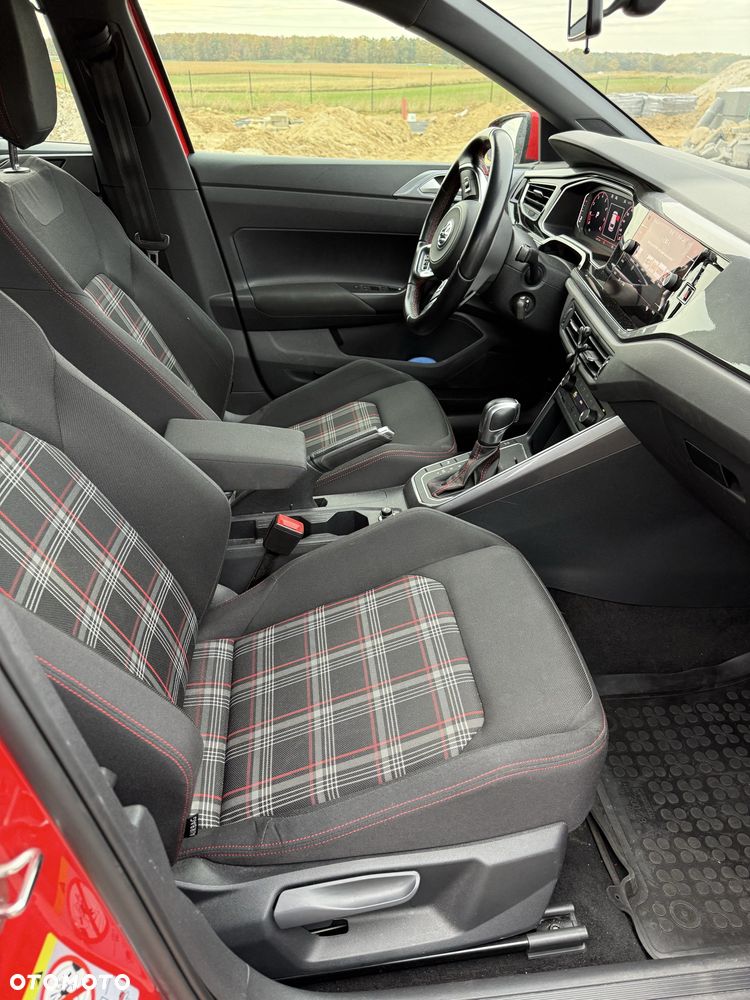 Volkswagen Polo - 6