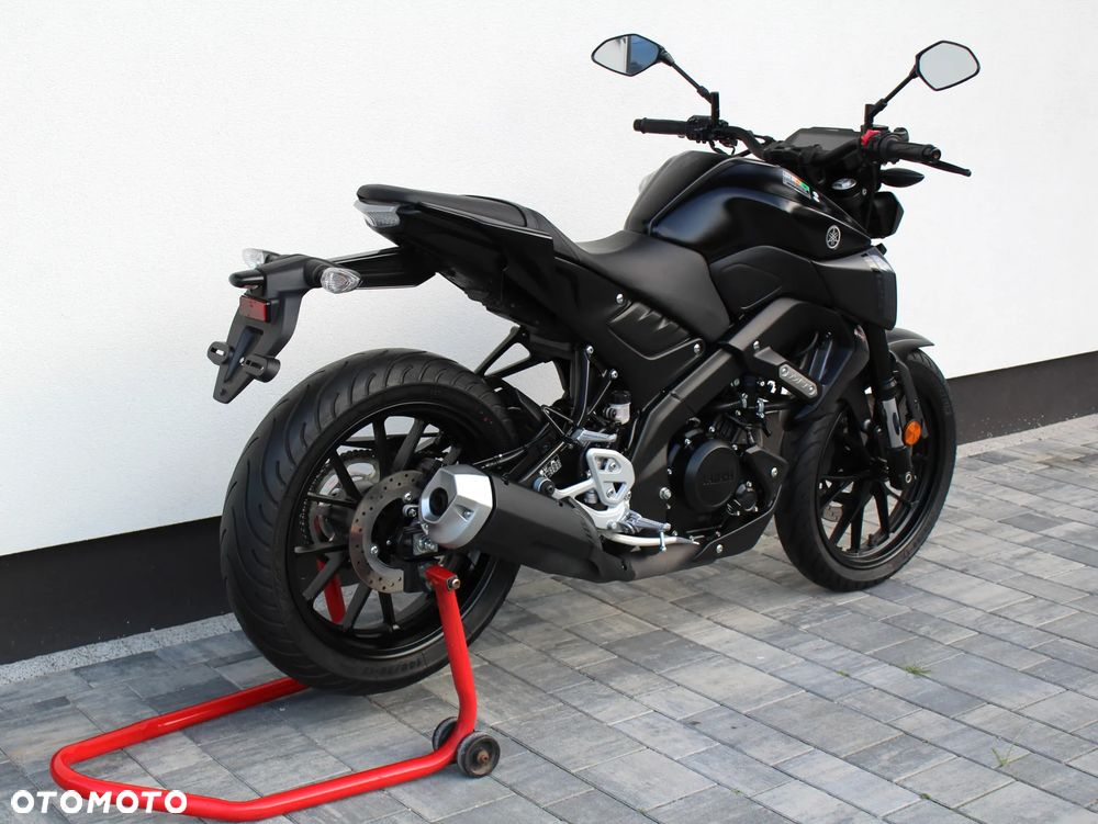 Yamaha MT - 7