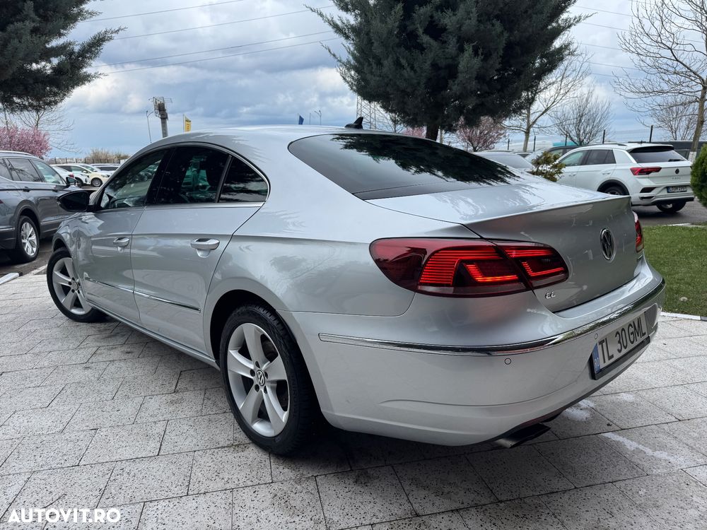 Volkswagen Passat 2.0 TDI BlueMotion Technology Highline - 5