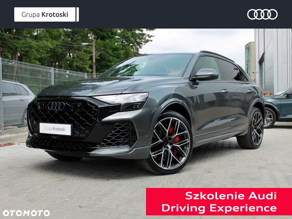 Audi RS Q8 - 1