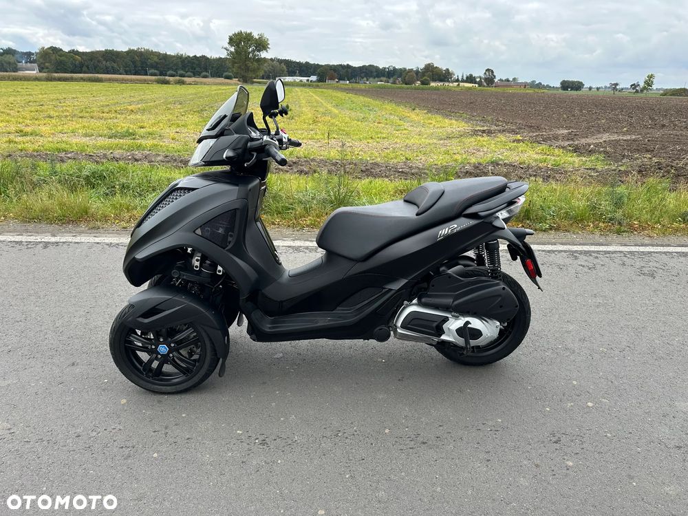 Piaggio MP-3 - 5