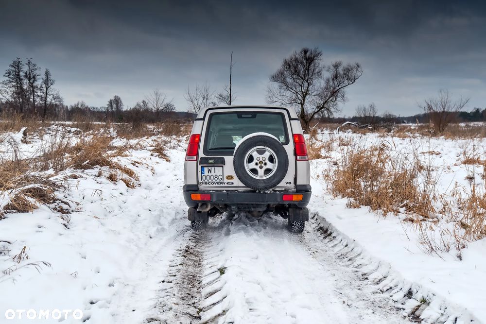 Land Rover Discovery - 32