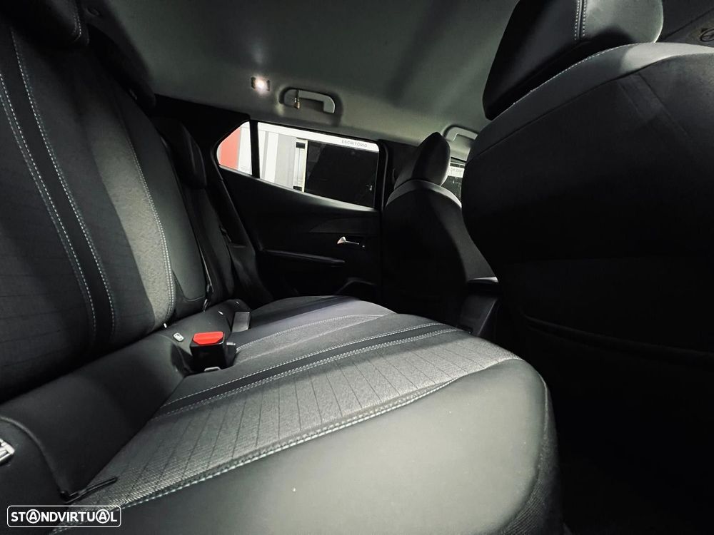 Peugeot 2008 1.5 BlueHDi Allure - 42