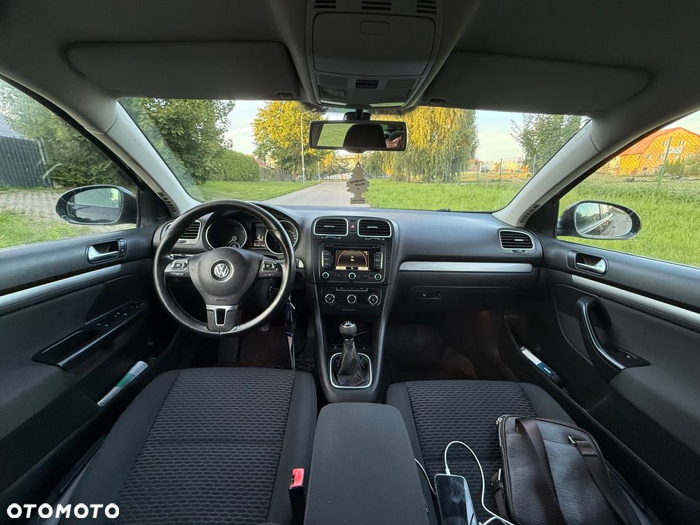 Volkswagen Golf 1.6 TDI BlueMotion Trendline - 15