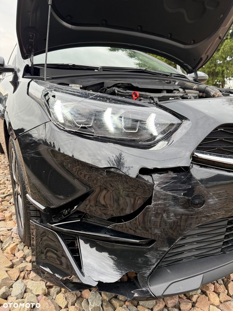 Kia Ceed 1.5 T-GDI Tribute DCT - 14