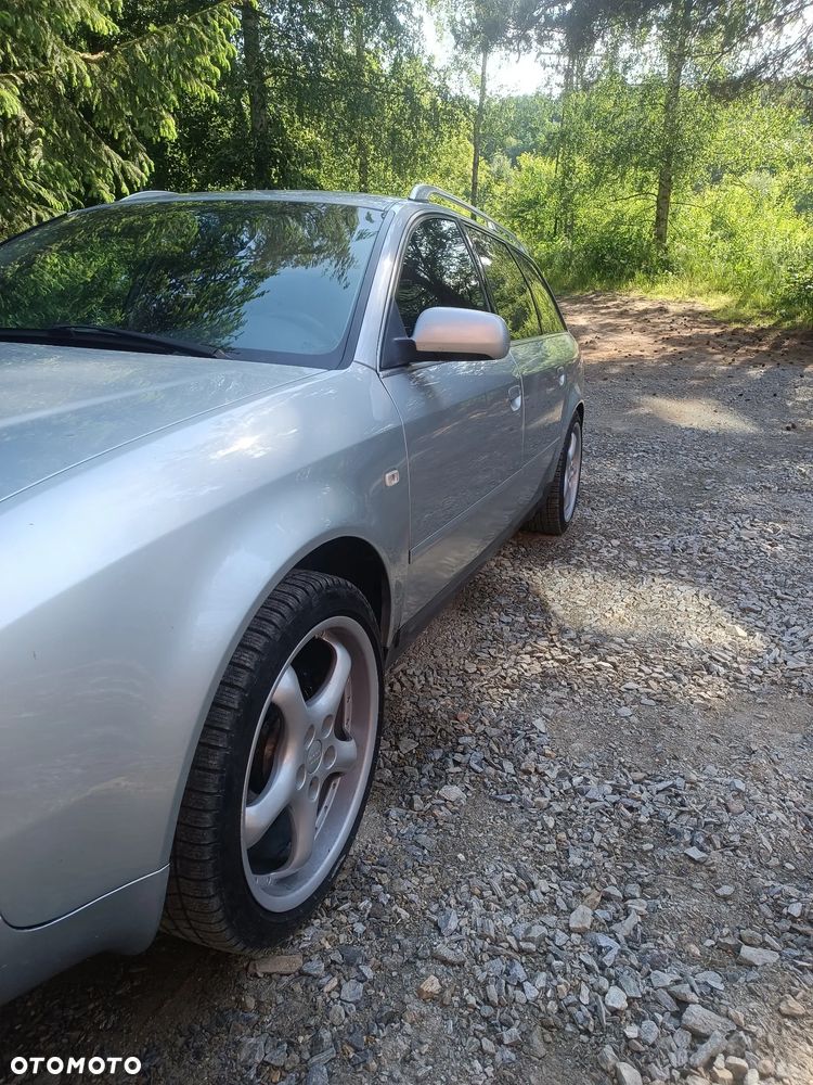 Audi A6 Avant 2.8 30V Quattro - 3