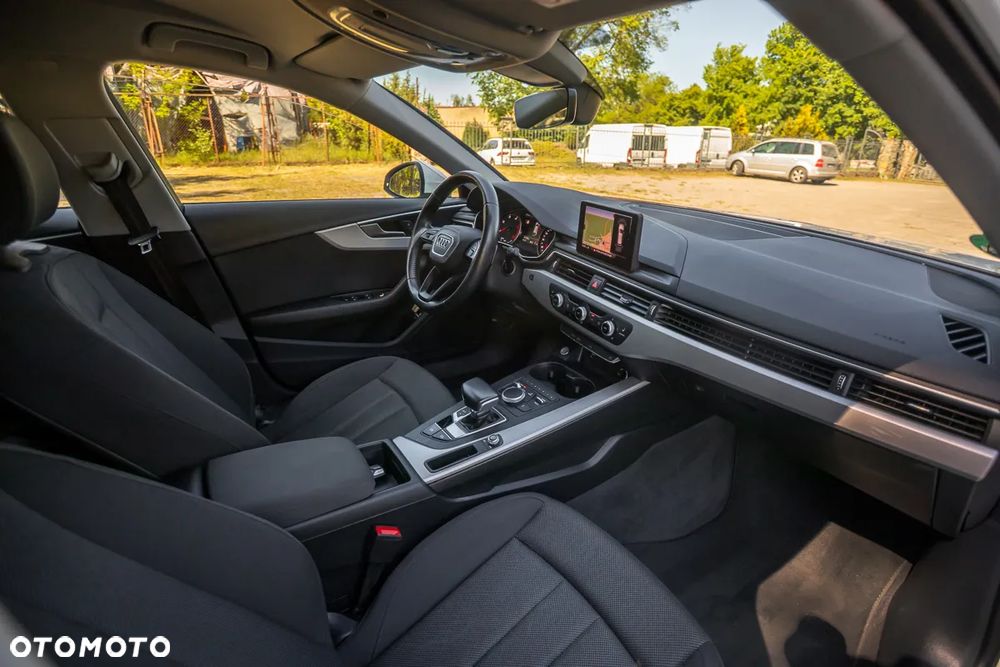 Audi A4 Avant 35 TDI S tronic - 22