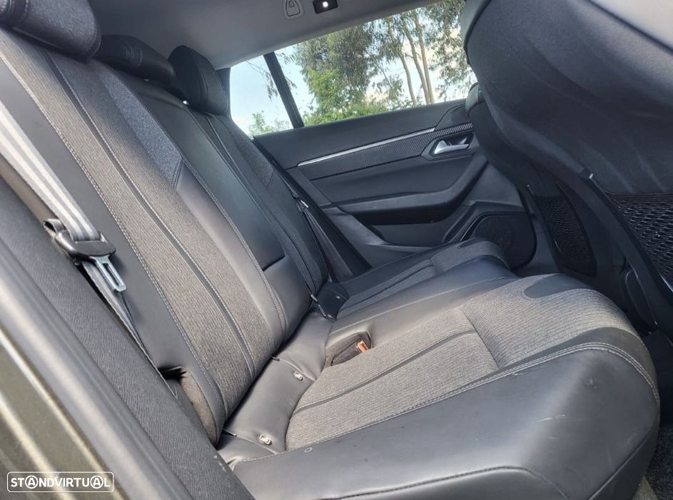 Peugeot 508 SW - 9