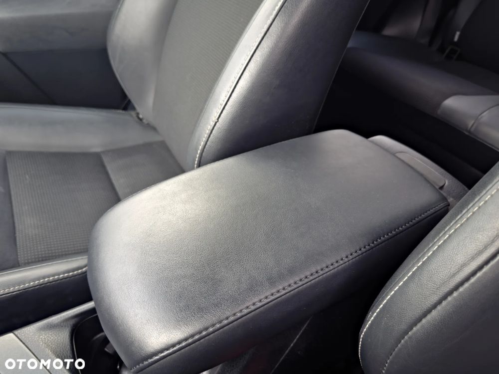 Toyota RAV4 Hybrid Prestige 4x4 - 26