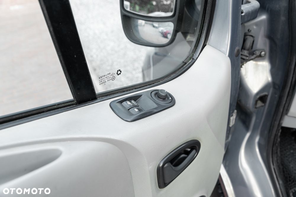 Opel Vivaro L1H1 DPF - 18