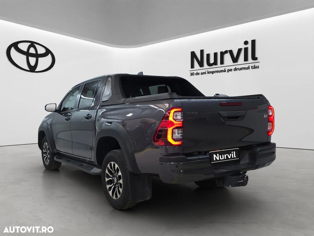 Toyota Hilux 2.8D 204CP 4x4 Double Cab AT GR Sport - 6