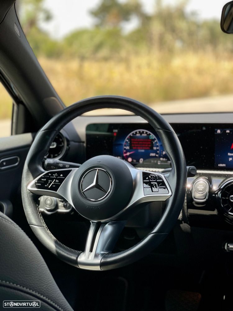 Mercedes-Benz A 250 e Style Plus - 13
