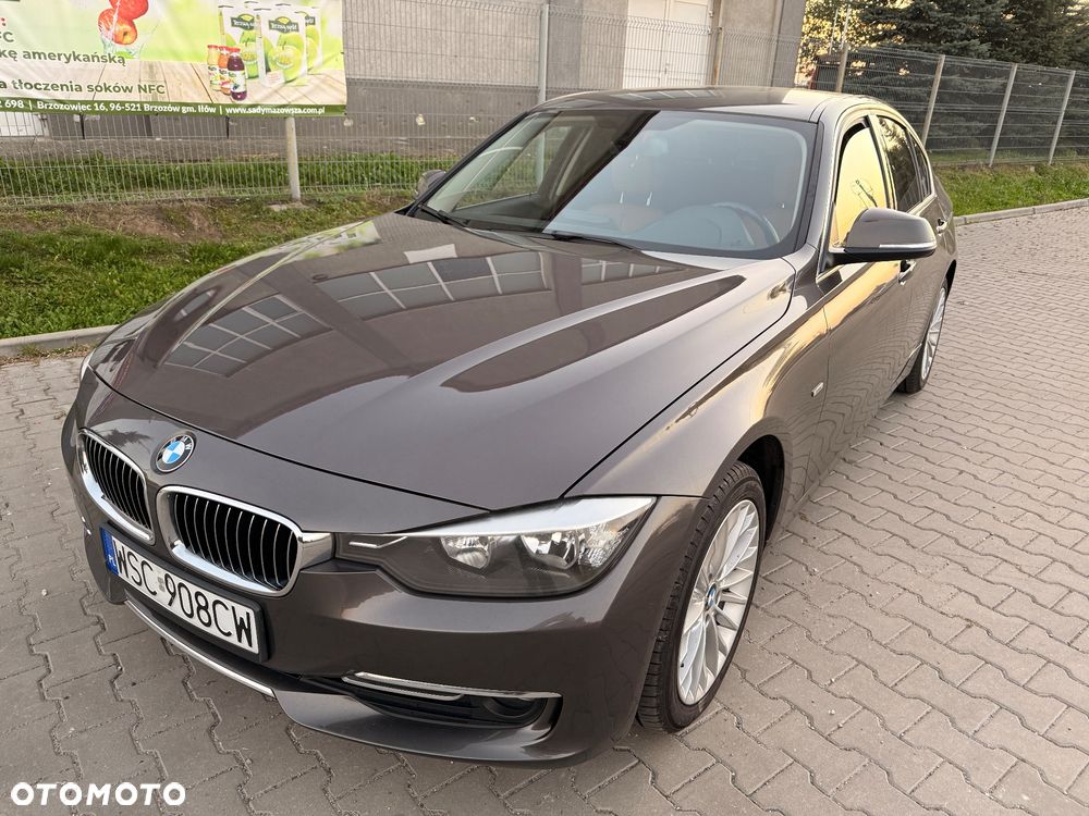 BMW Seria 3 2012 photo 3