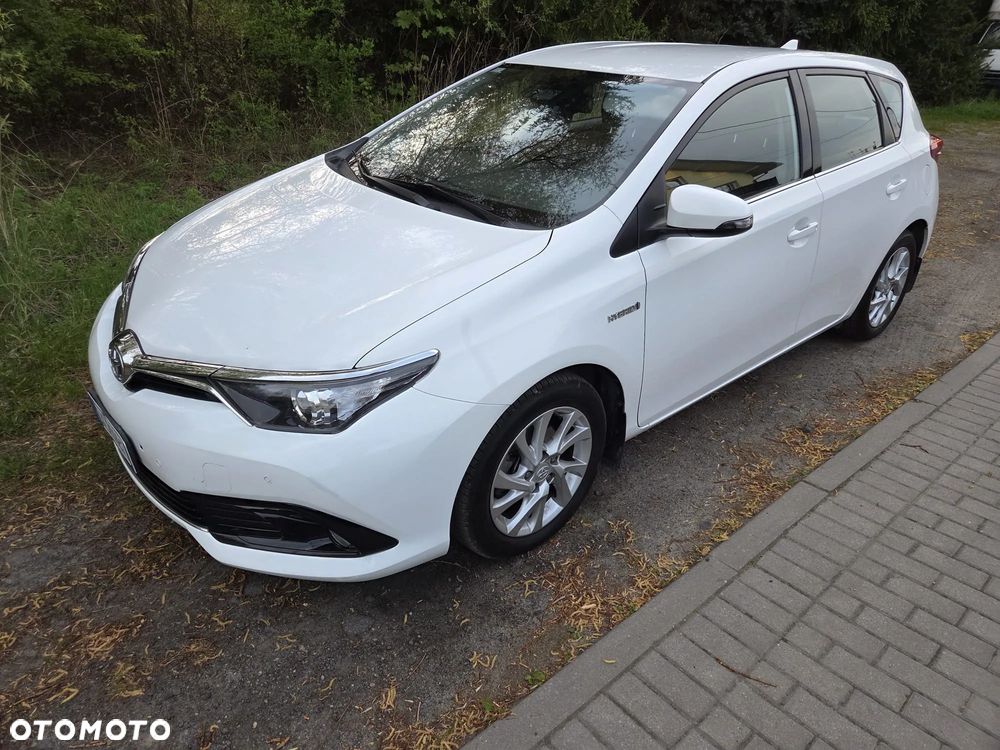 Toyota Auris - 4