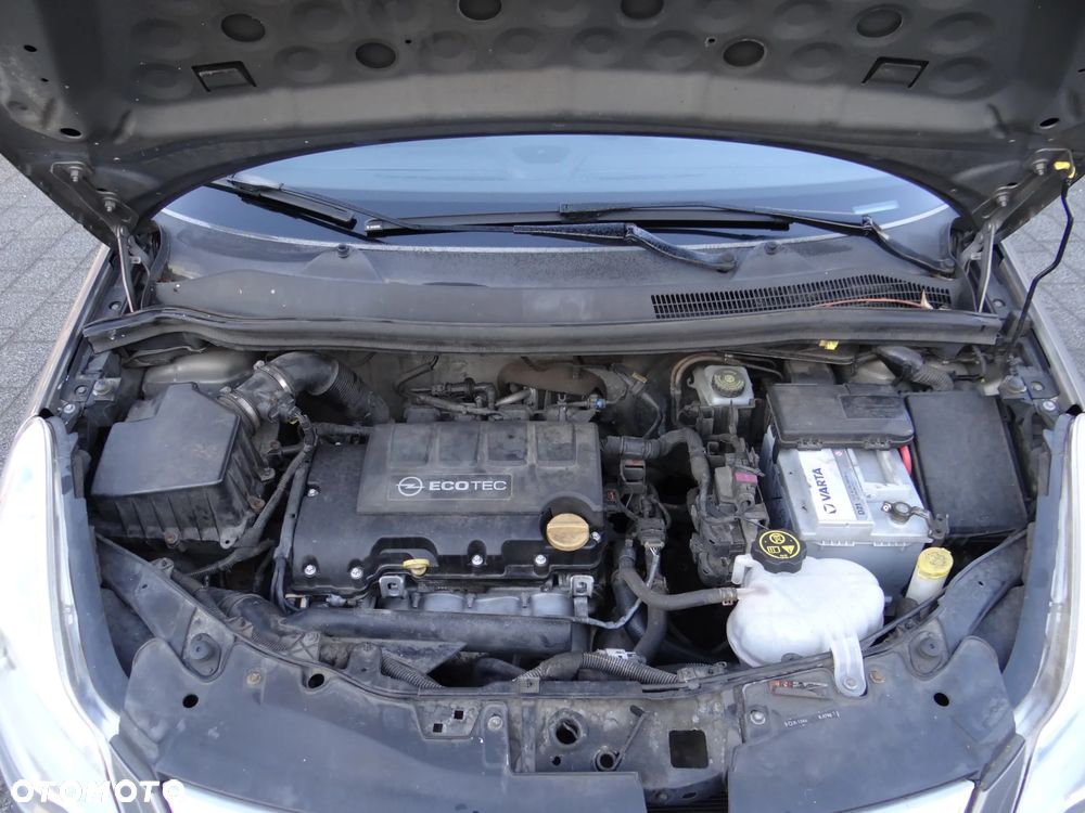Opel Corsa 1.2 16V Enjoy - 15