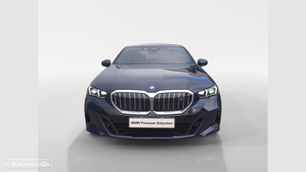 BMW i5 eDrive40 Pack Desportivo M - 3