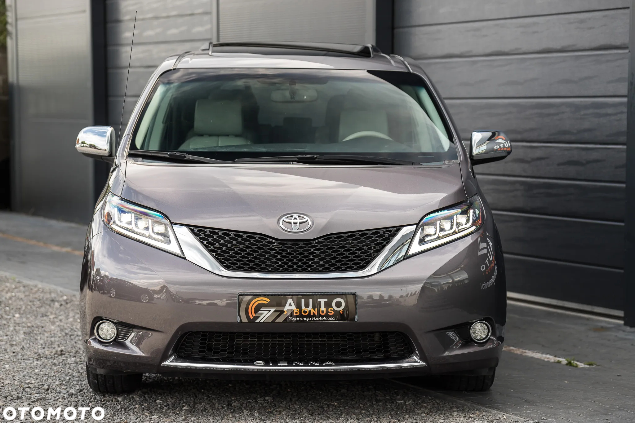 Toyota Sienna 3.5 V6 XLE AWD - 4