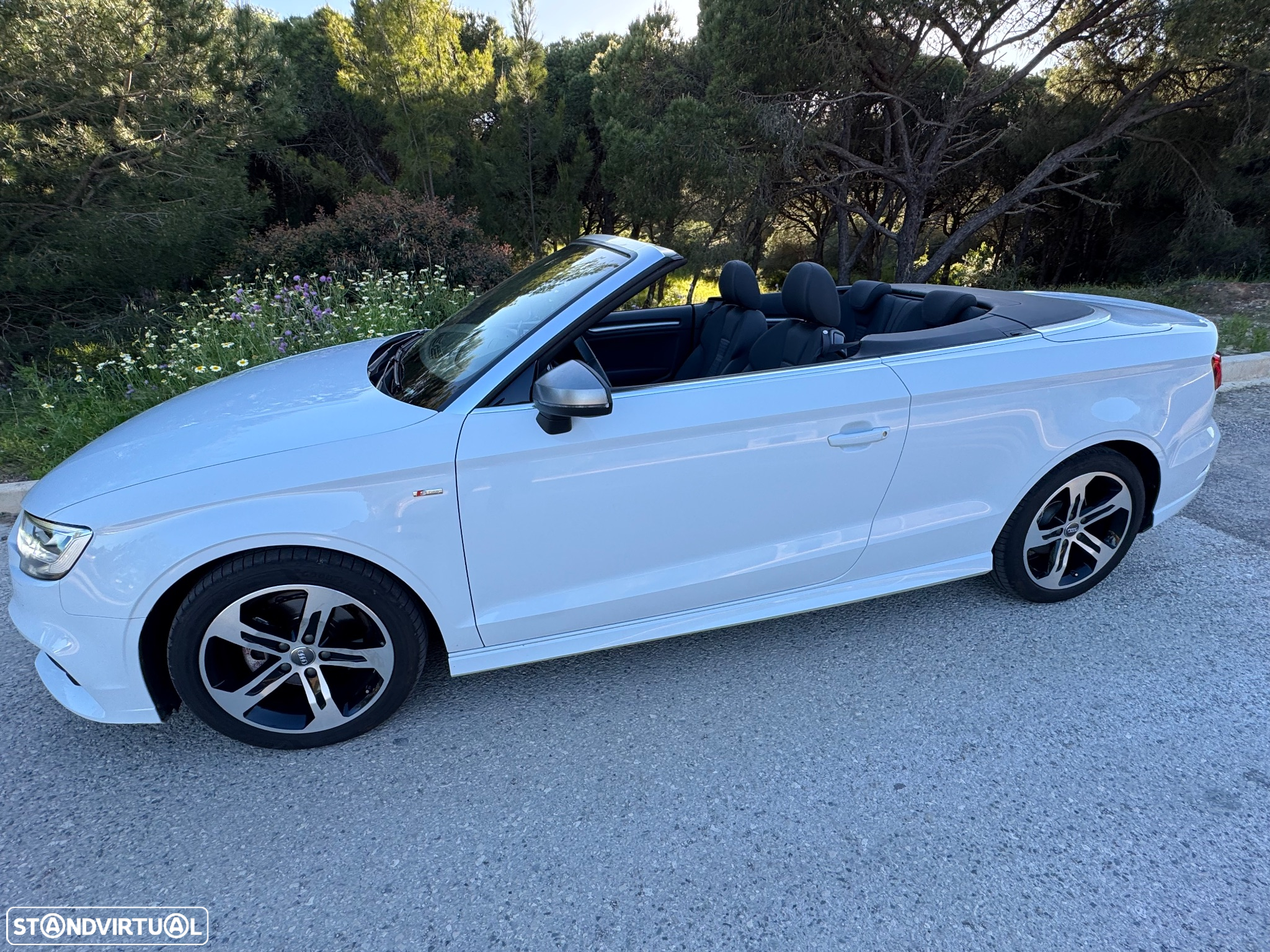 Audi A3 Cabrio 1.6 TDi S-line - 11