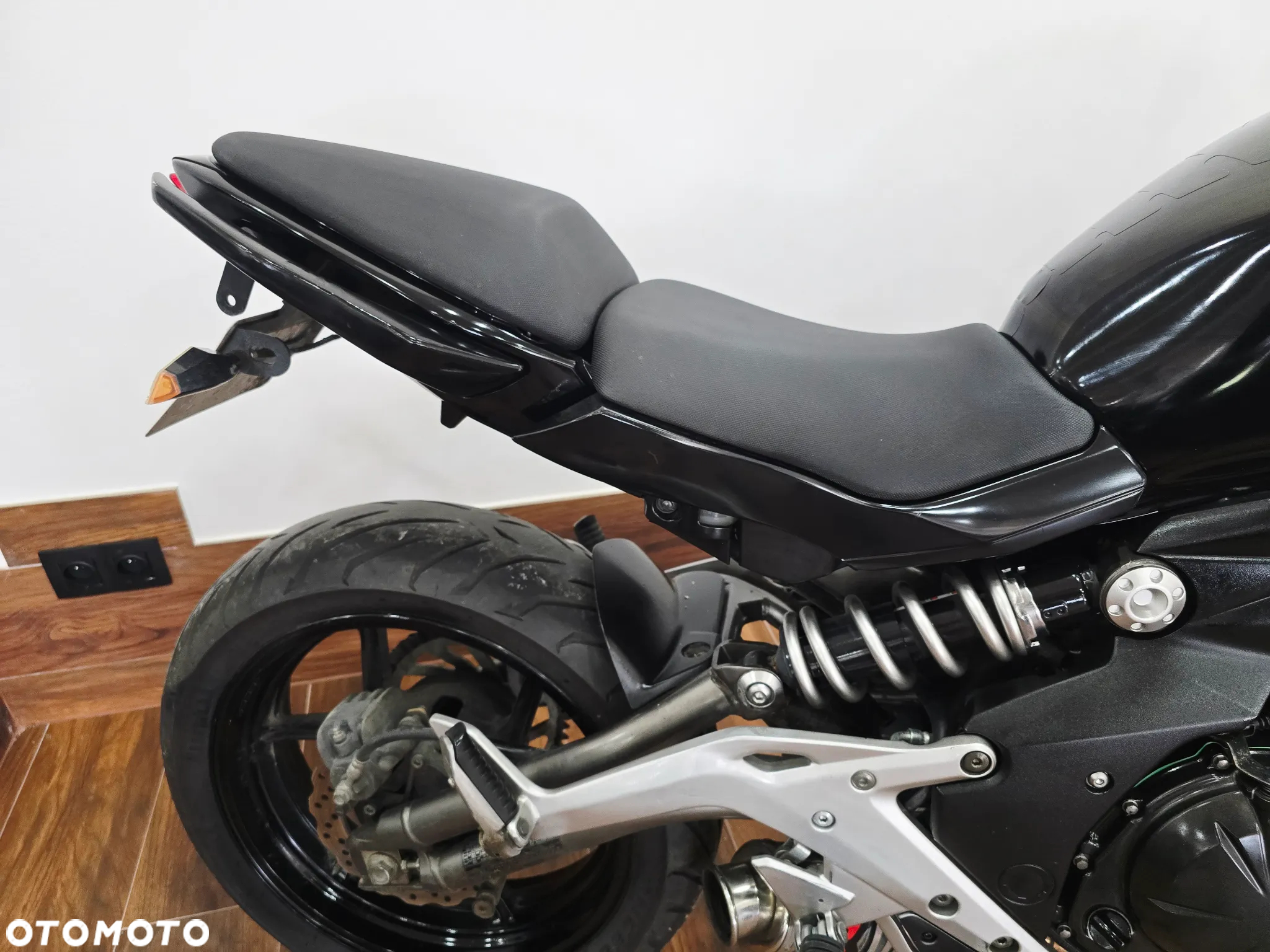 Kawasaki ER - 26