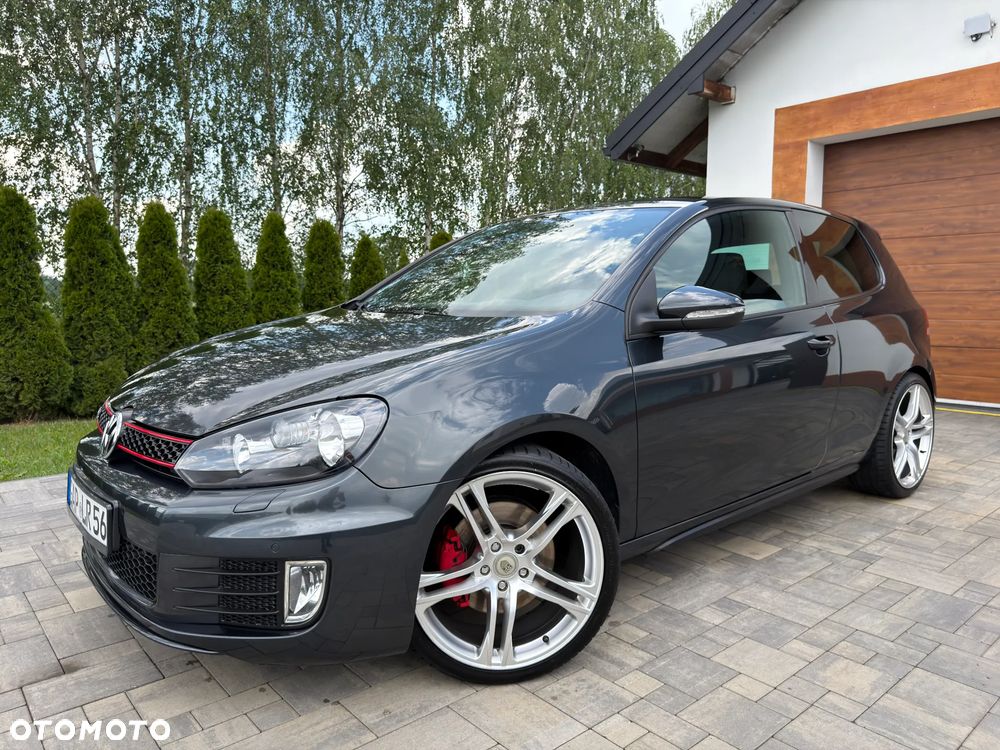 Volkswagen Golf 2.0 GTI - 11