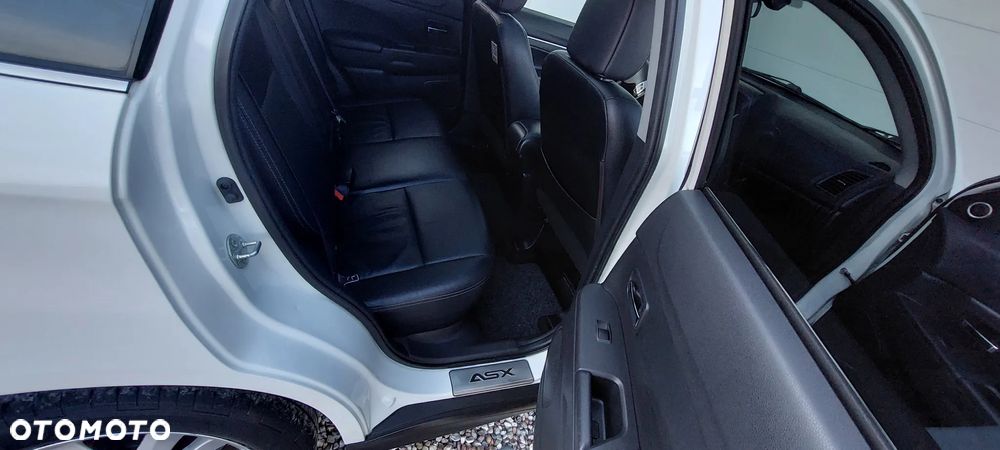 Mitsubishi ASX 1.8 DID Instyle NAVI AS&G - 25