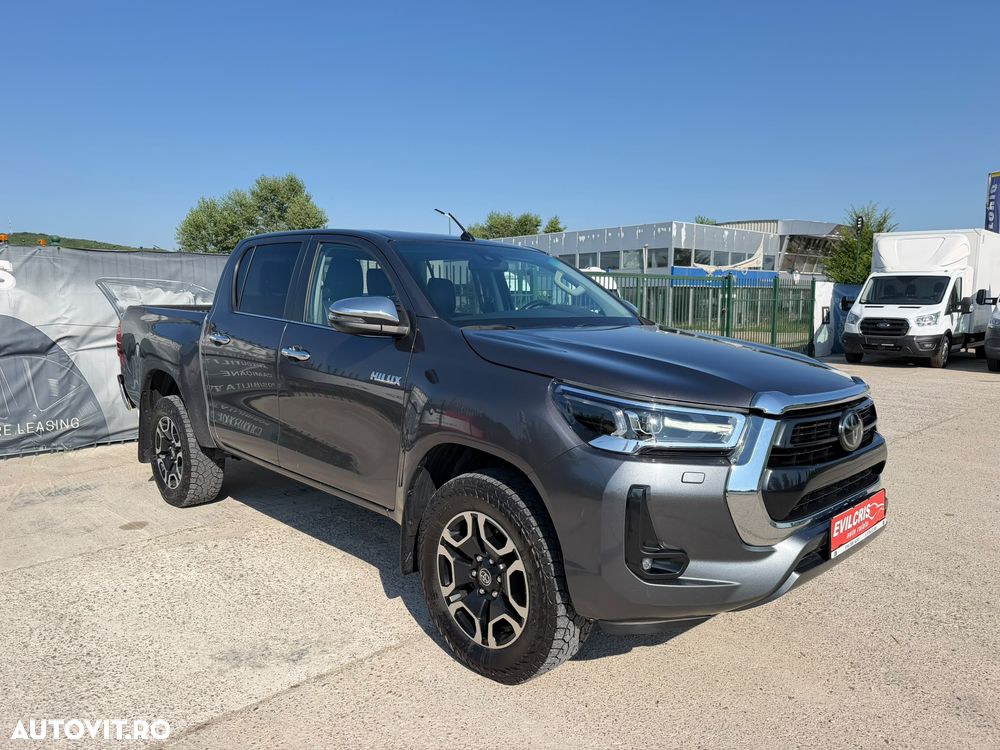 Toyota Hilux 2.8D 204CP 4x4 Double Cab AT Executive - 6