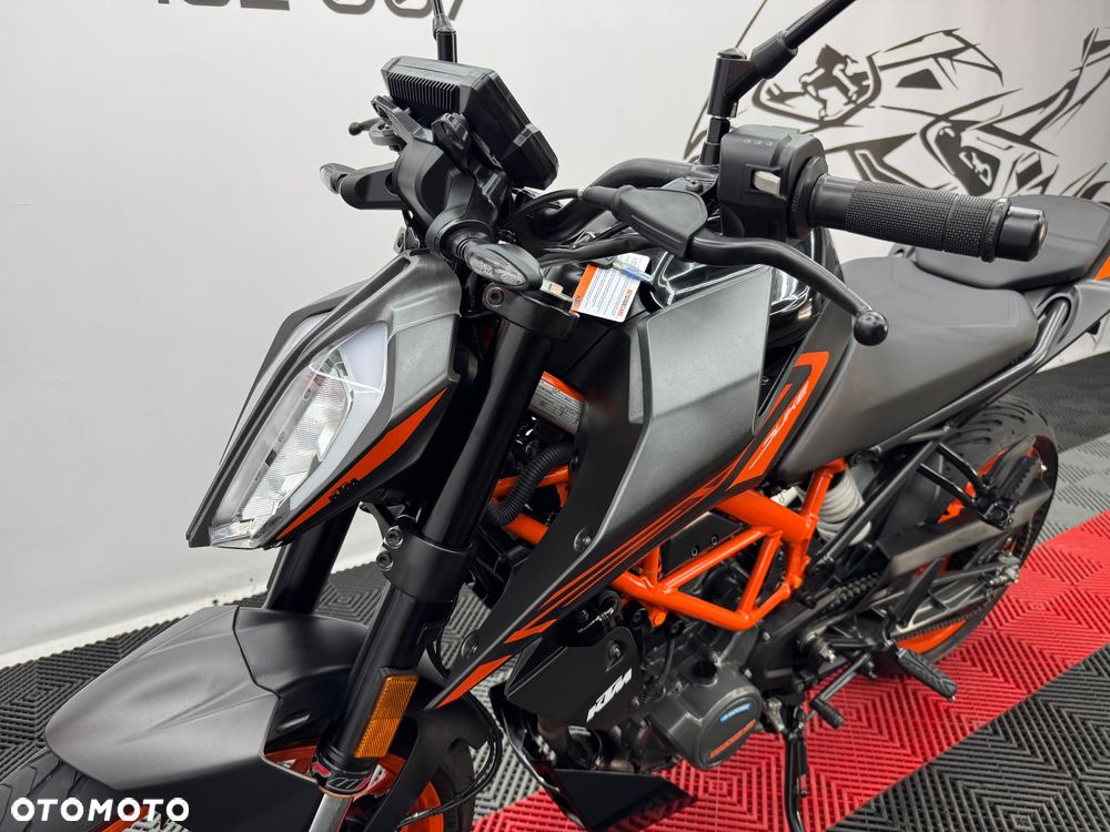 KTM Duke - 13