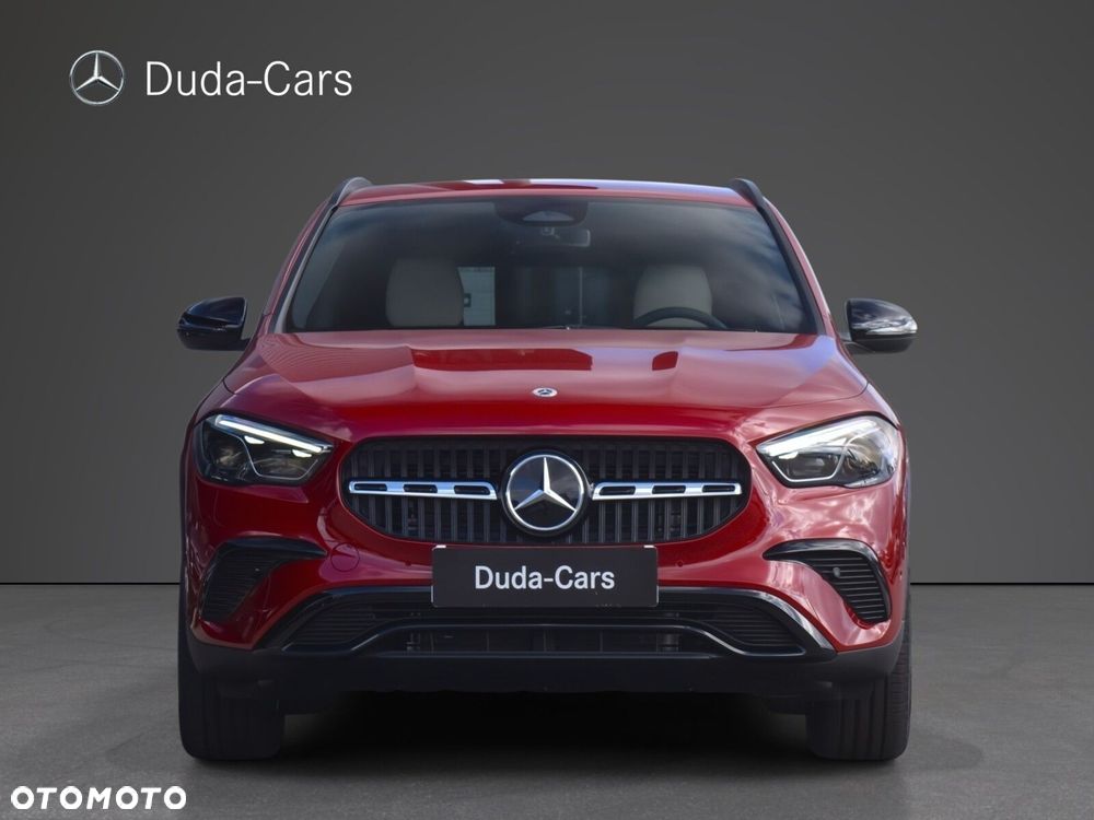 Mercedes-Benz GLA - 5