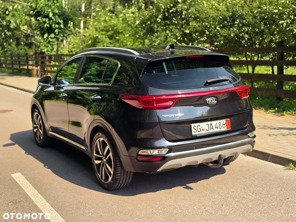 Kia Sportage 2.0 CRDI AWD Eco-Dynamics+ (48V M-H) PLATINUM - 18