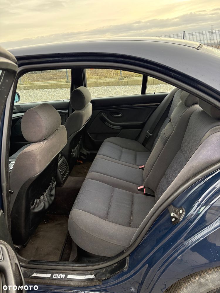 BMW Seria 5 - 16