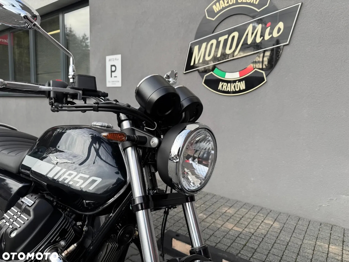 Moto Guzzi V7 - 7
