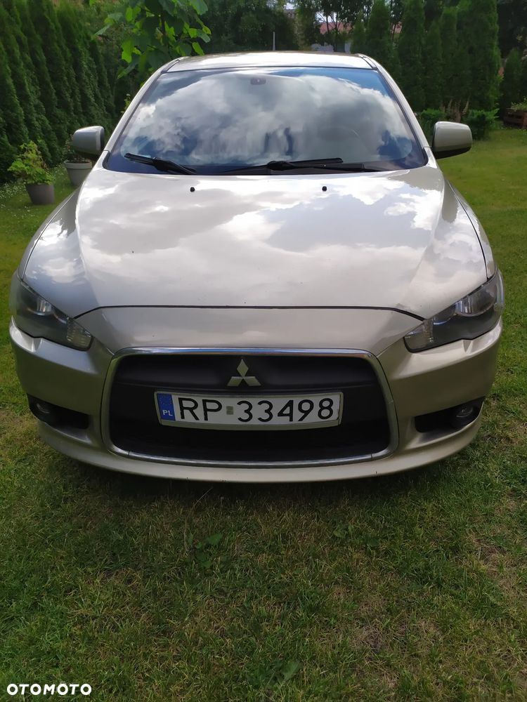 Mitsubishi Lancer 1.8 Invite - 8
