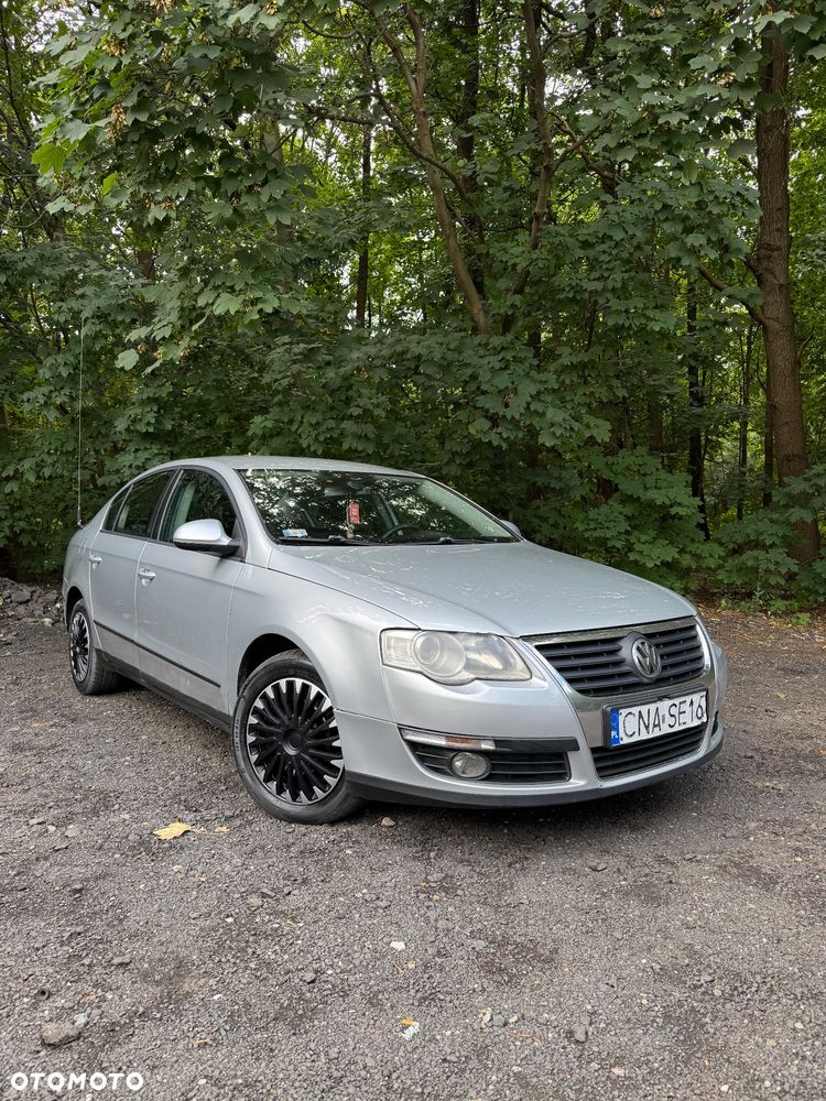 Volkswagen Passat 2.0 TDI Highline - 1