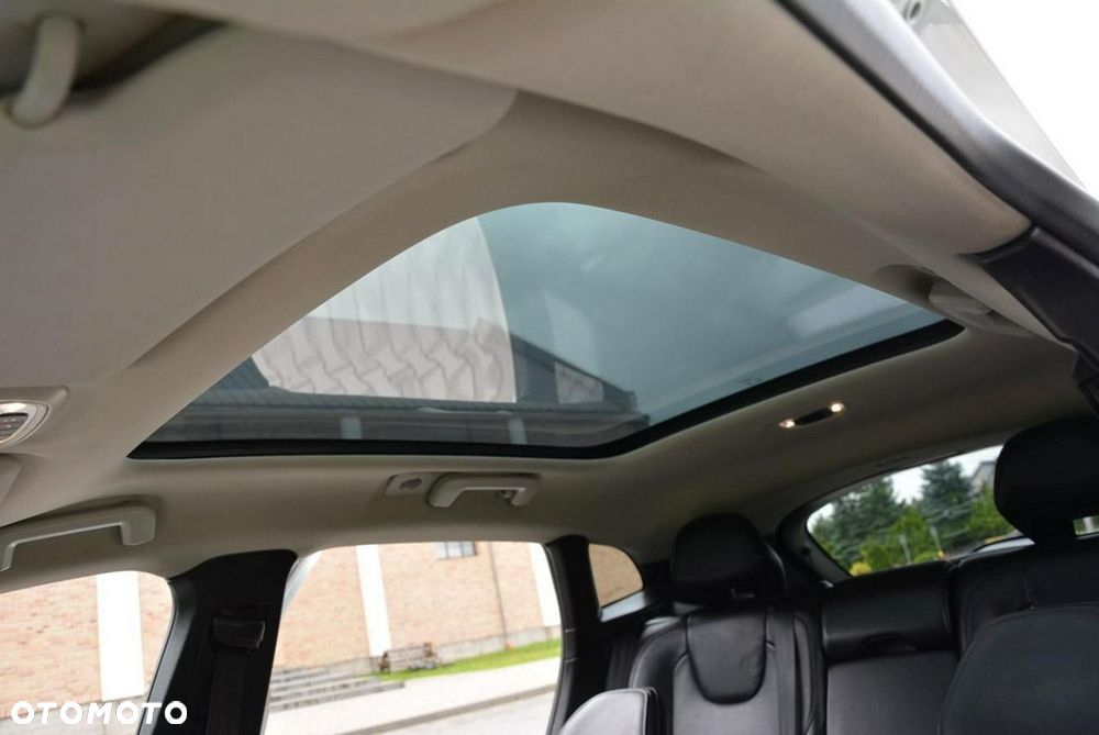 Volvo V40 T3 Geartronic Summum - 25