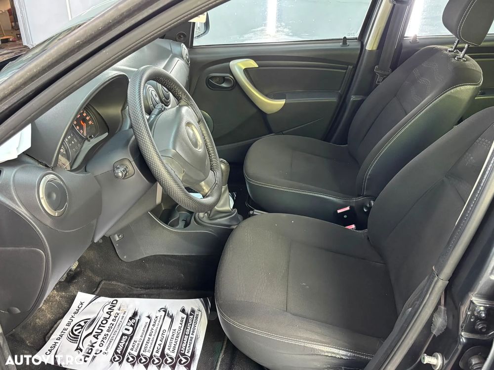 Dacia Sandero 1.6 MPI Stepway - 10