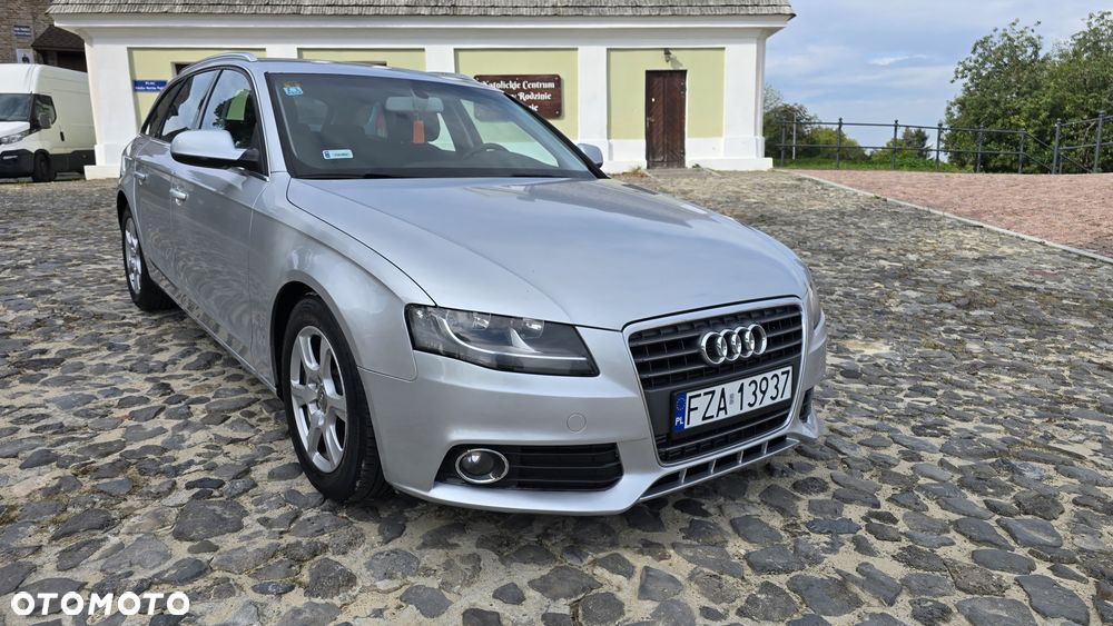 Audi A4 Avant - 15