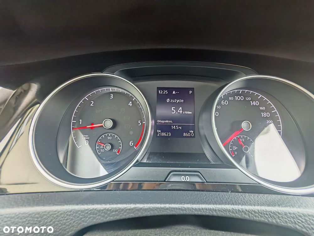 Volkswagen Golf 1.6 TDI BMT Highline DSG - 8
