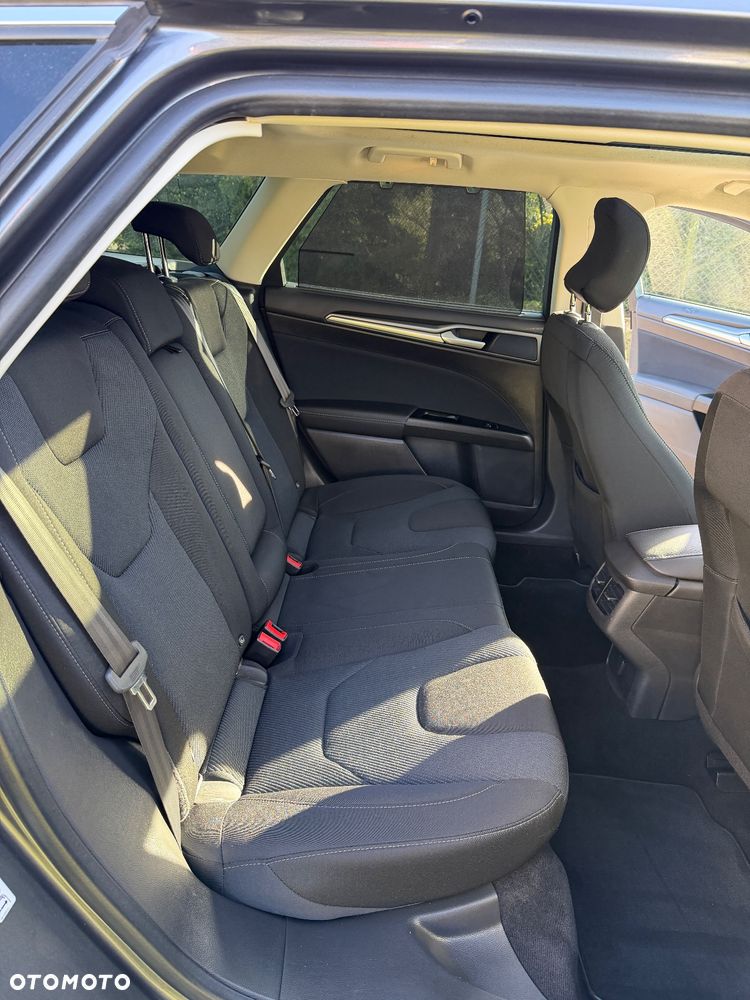 Ford Mondeo 2.0 TDCi Titanium PowerShift - 23