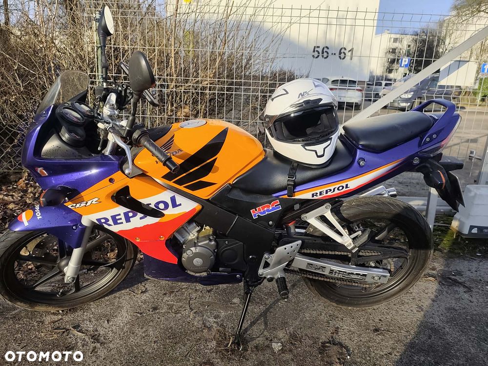 Honda CBR - 4