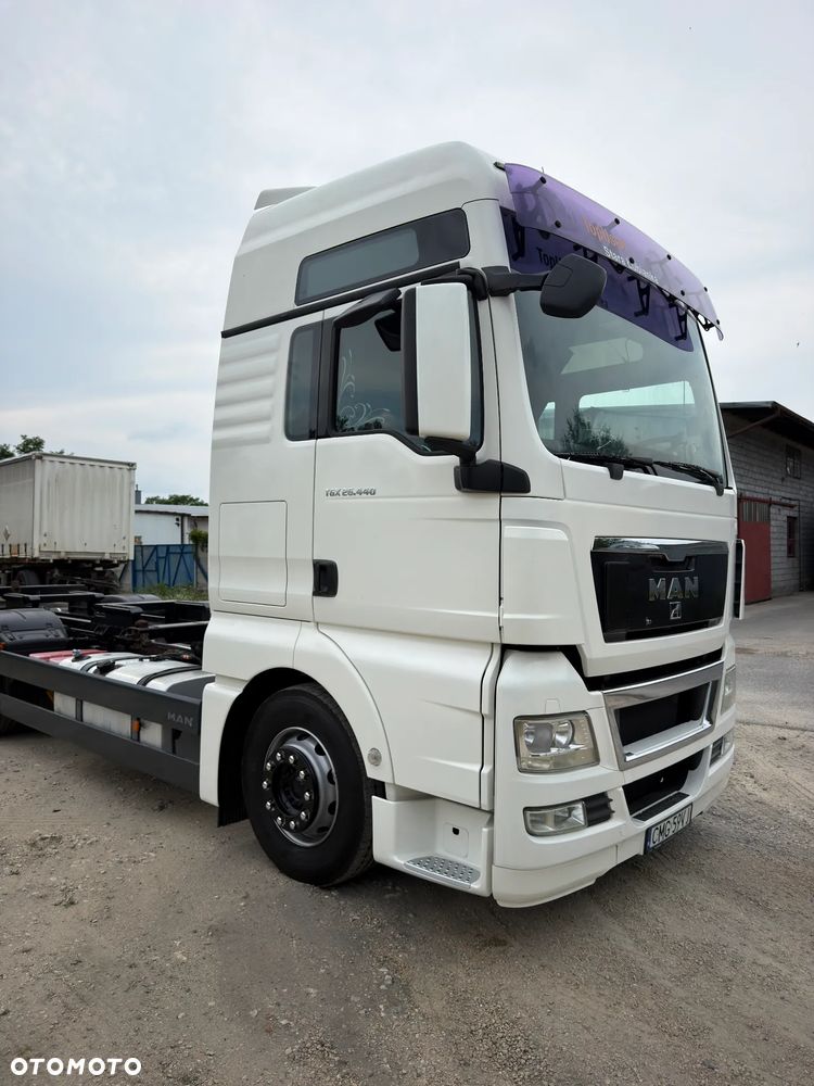 MAN TGX - 9