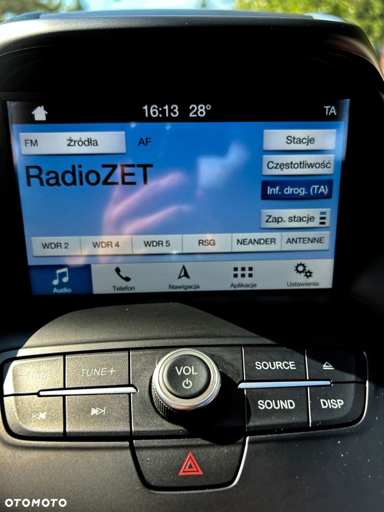 Ford Kuga 1.5 EcoBoost 2x4 Titanium - 22