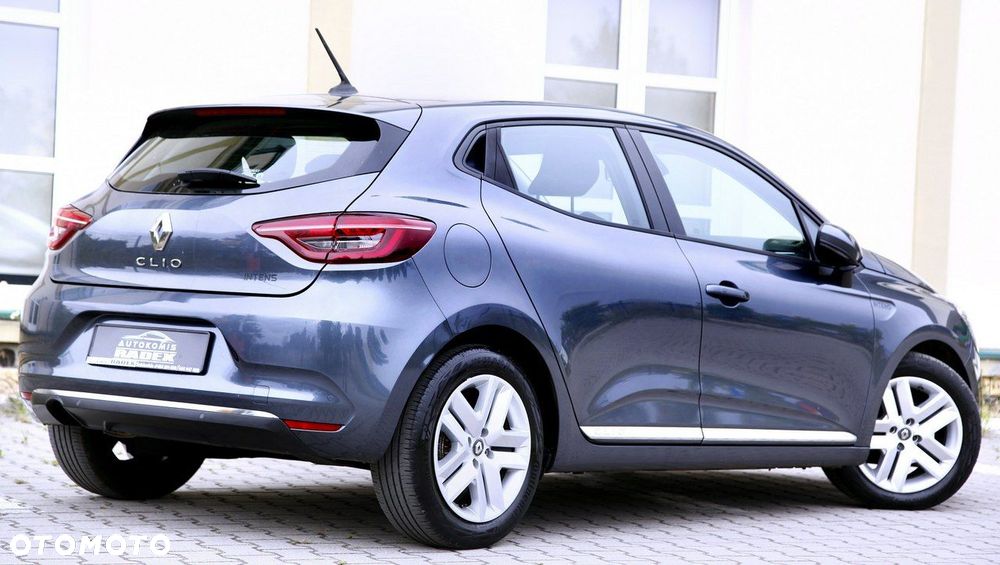 Renault Clio - 5