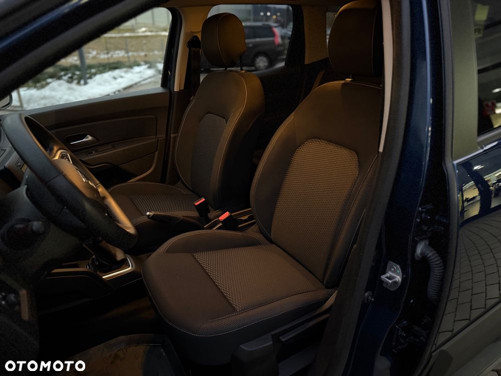 Dacia Duster 1.6 SCe Connected by Orange 4WD - 9