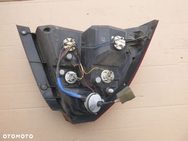 LAMPA PRAWY TYŁ PRAWA TYLNA CHEVROLET AVEO T250 SEDAN 07-11 - 9