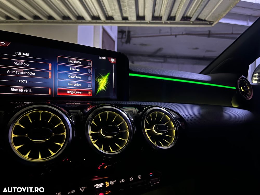 Mercedes-Benz A 250 e Aut. - 36