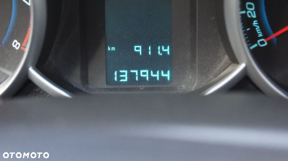 Chevrolet Cruze 1.6 LT - 18