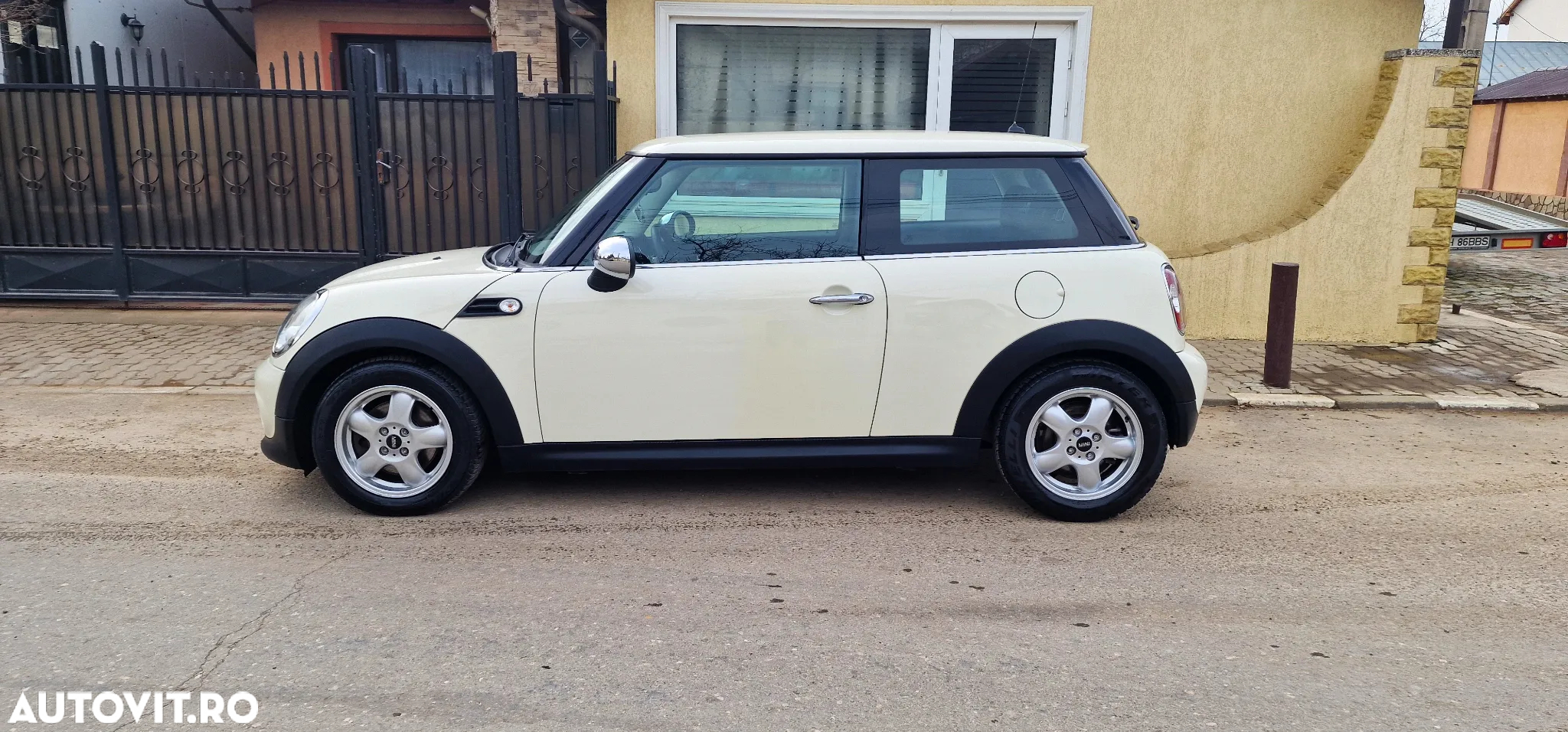 Mini ONE Standard - 2